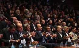 Konya Büyükşehir’in Tahir Büyükkörükçü Belgeseli Gösterimi ve Anma Gecesi Yoğun İlgi Gördü