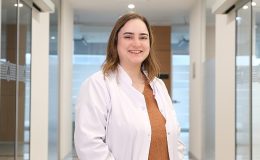 Günde en az 2 su bardağı süt dişleri güçlendiriyor!