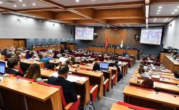 İzmir Büyükşehir Belediyesi ana hizmet binası için plan değişikliği