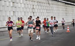 İzmir’in dört yanında bayram coşkusu