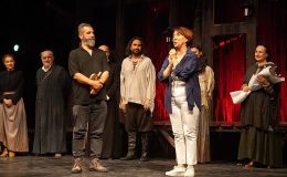 “Cadı Kazanı” Kıbrıs’ta Kapalı Gişe Sahnelendi