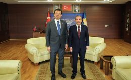 Ekrem İmamoğlu, Sultanbeyli Belediye Başkanı Ali Tombaş’a tebrik ziyaretinde bulundu